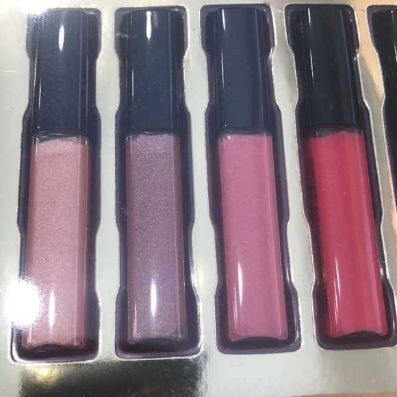 NEW UNOPENED ESTEE LAUDER - Picture 3 of 4